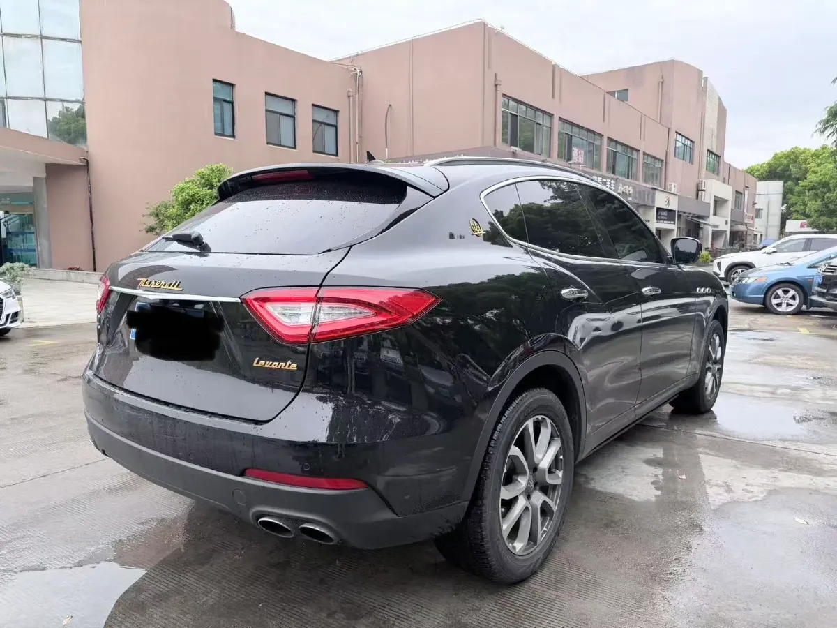 2018 Maserati Levante 3.0T 350HP V6 8AT,autocango,china used car exporter,china ev exporter,chinese used car exporter,chinese used ev exporter