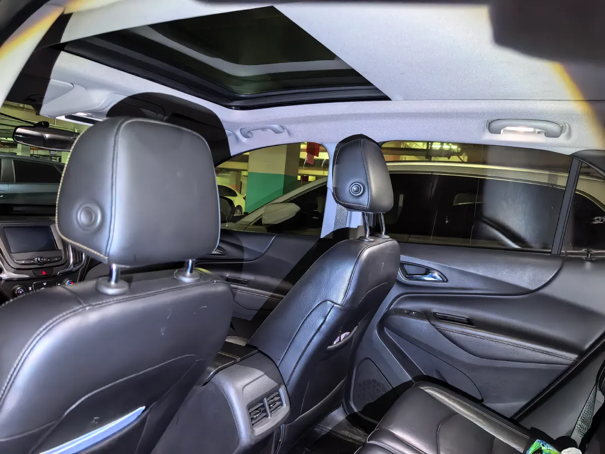 2019 Chevrolet Equinox 1.5T 169HP L4 6AT,autocango,china used car exporter,china ev exporter,chinese used car exporter,chinese used ev exporter