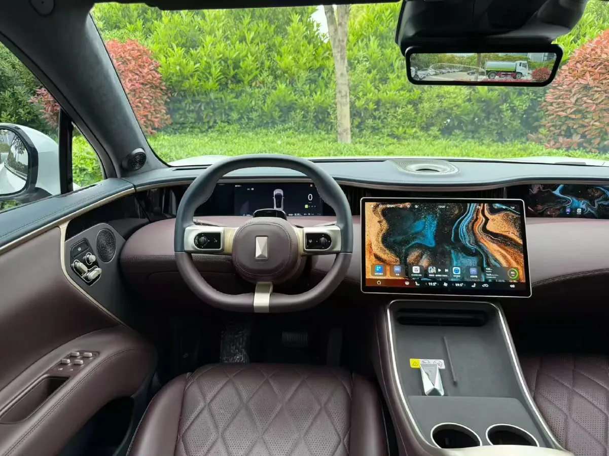 2025 Avatr 11 1.5T 156HP L4 REEV 39.05KWH,autocango,china used car exporter,china ev exporter,chinese used car exporter,chinese used ev exporter