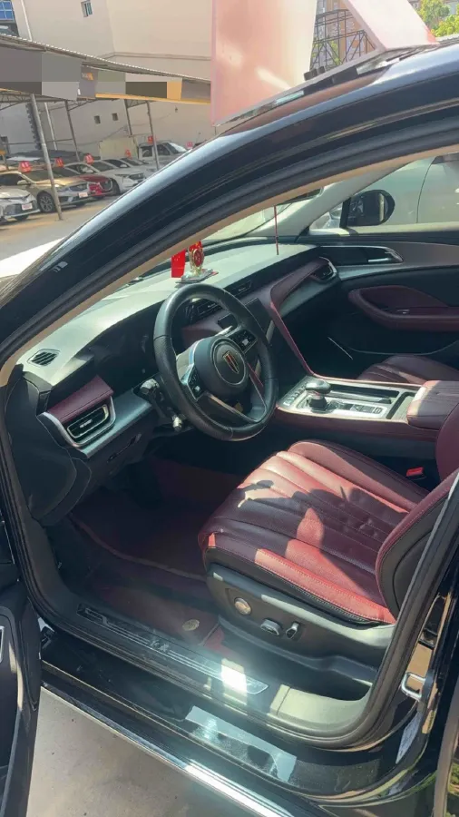 2023 HongQi H5 2.0T 224HP L4 8AT,autocango,china used car exporter,china ev exporter,chinese used car exporter,chinese used ev exporter