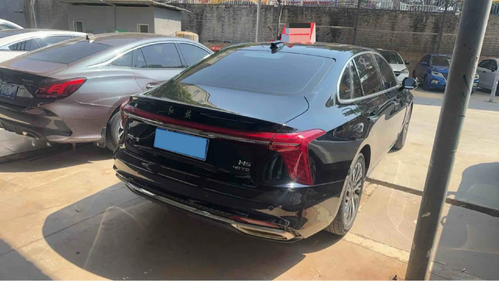 2023 HongQi H5 2.0T 224HP L4 8AT,autocango,china used car exporter,china ev exporter,chinese used car exporter,chinese used ev exporter