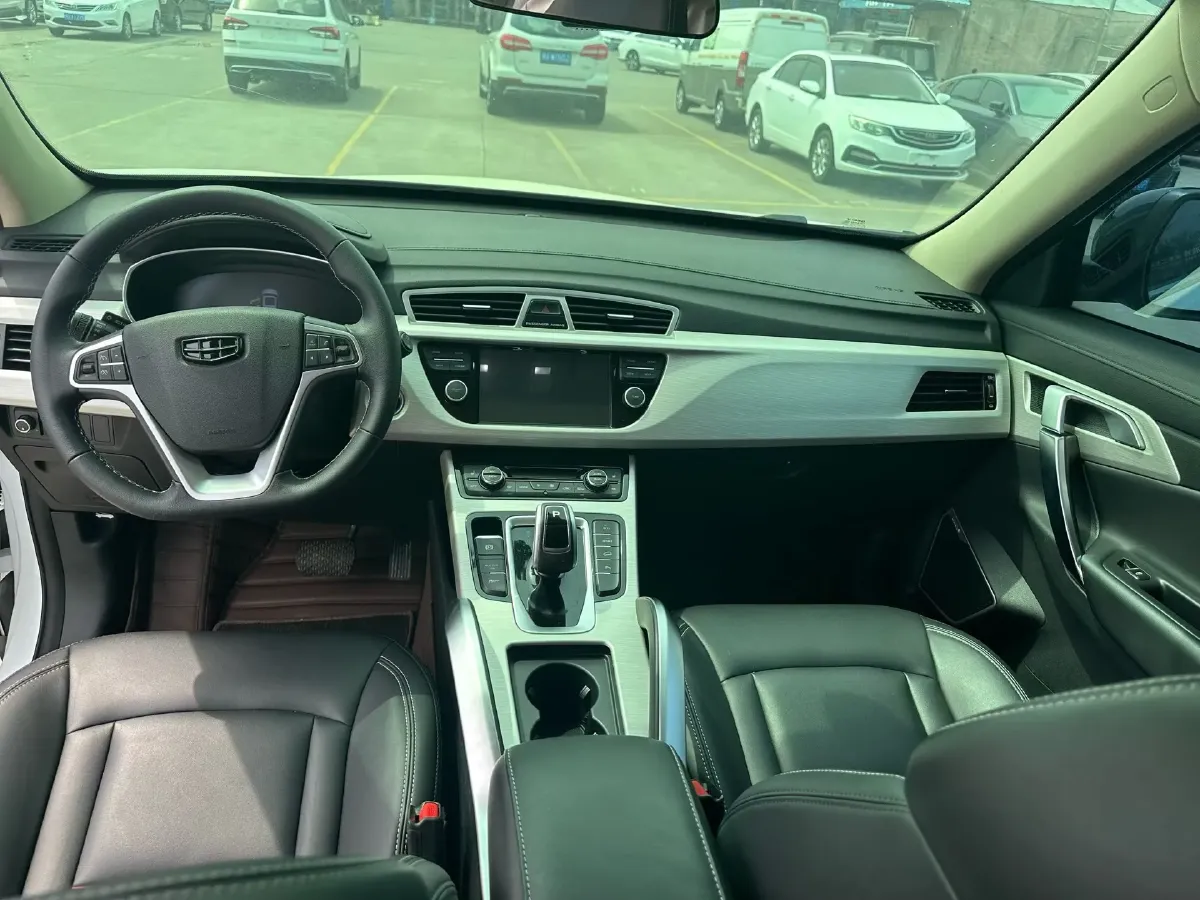 2020 Roewe i6 1.5T 169HP L4 7DCT,autocango,china used car exporter,china ev exporter,chinese used car exporter,chinese used ev exporter