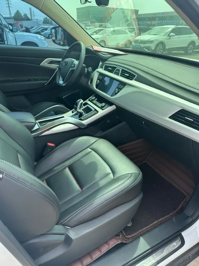 2020 Roewe i6 1.5T 169HP L4 7DCT,autocango,china used car exporter,china ev exporter,chinese used car exporter,chinese used ev exporter