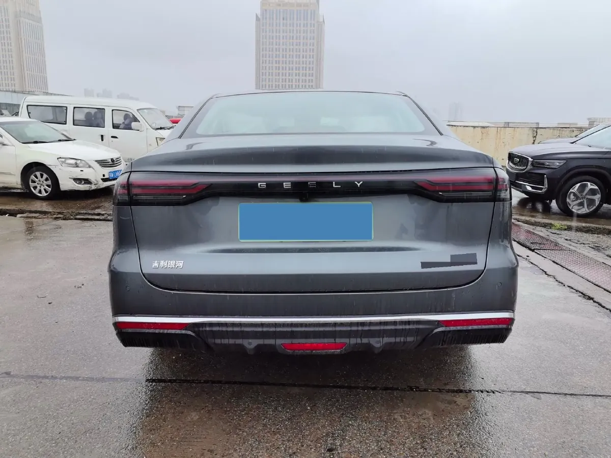 2025 Geely Galaxy A7 1.5L 112HP L4 1DHT PHEV,autocango,china used car exporter,china ev exporter,chinese used car exporter,chinese used ev exporter