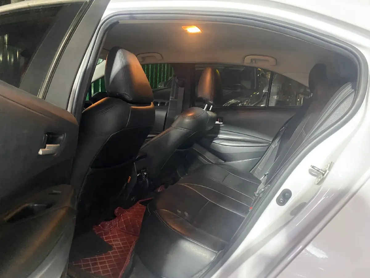 2021 Toyota Corolla 1.2T 116HP L4 CVT,autocango,china used car exporter,china ev exporter,chinese used car exporter,chinese used ev exporter