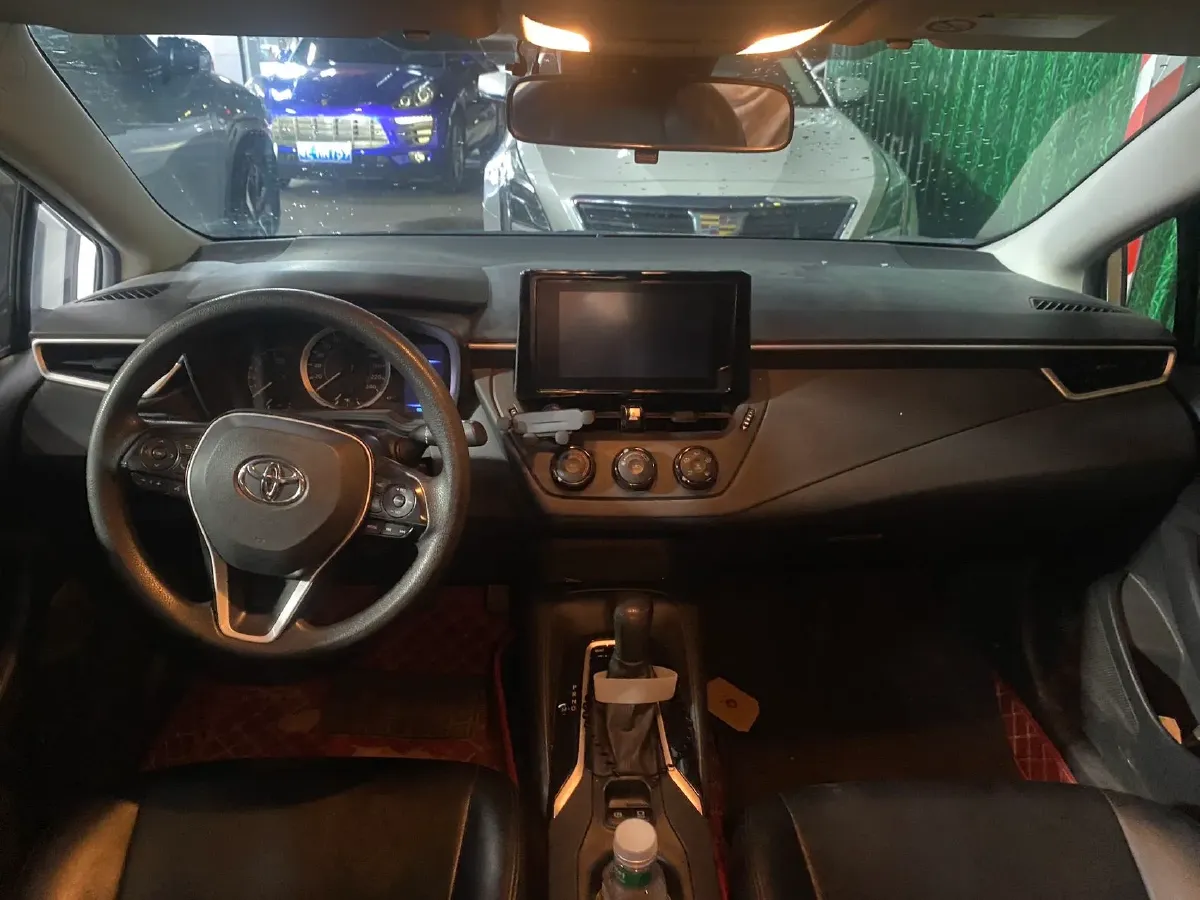 2021 Toyota Corolla 1.2T 116HP L4 CVT,autocango,china used car exporter,china ev exporter,chinese used car exporter,chinese used ev exporter