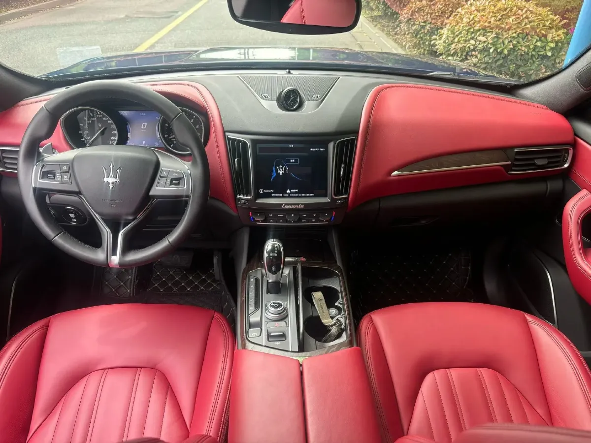 2018 Maserati Levante 3.0T 430HP V6 8AT,autocango,china used car exporter,china ev exporter,chinese used car exporter,chinese used ev exporter