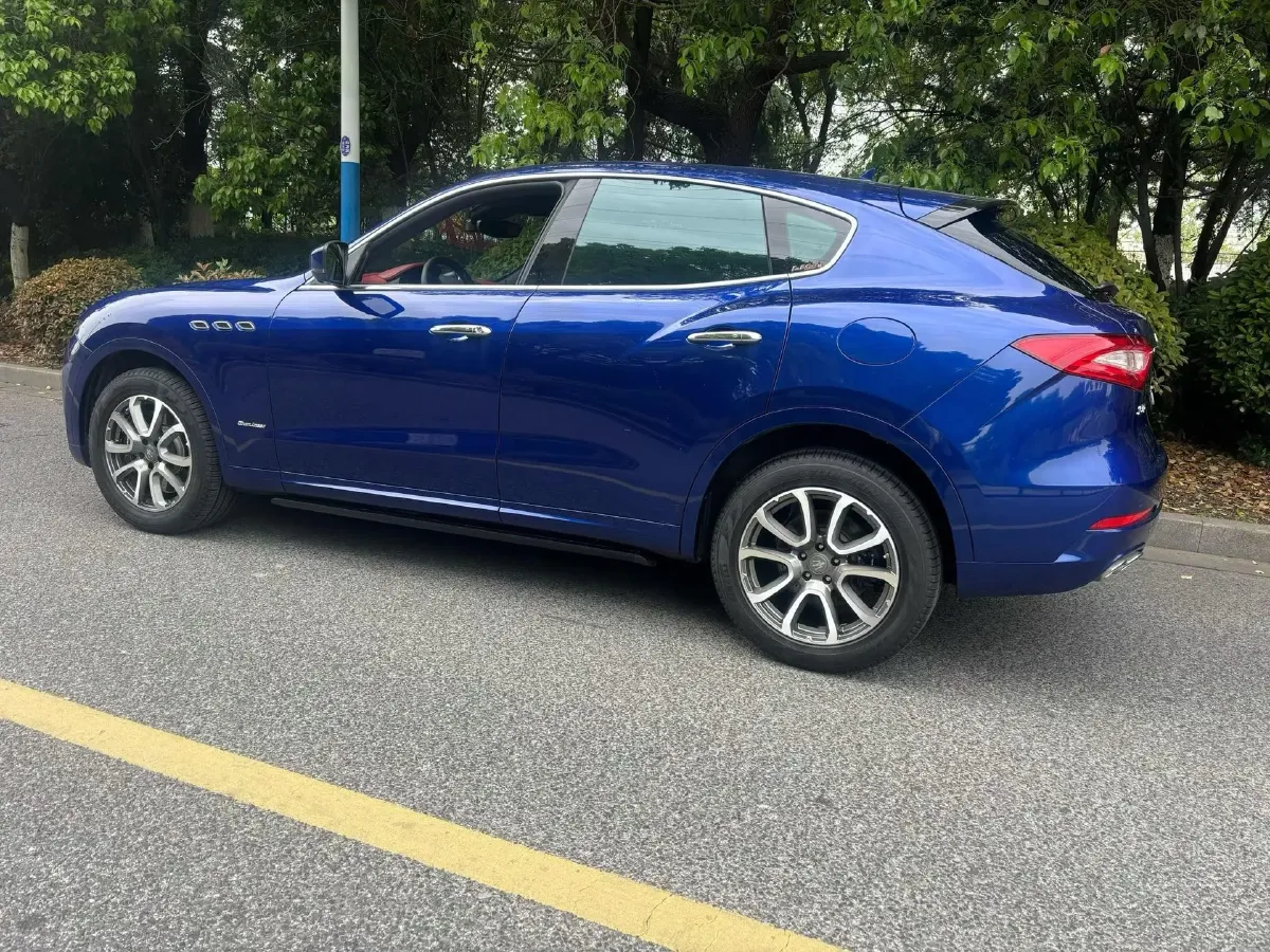 2018 Maserati Levante 3.0T 430HP V6 8AT,autocango,china used car exporter,china ev exporter,chinese used car exporter,chinese used ev exporter