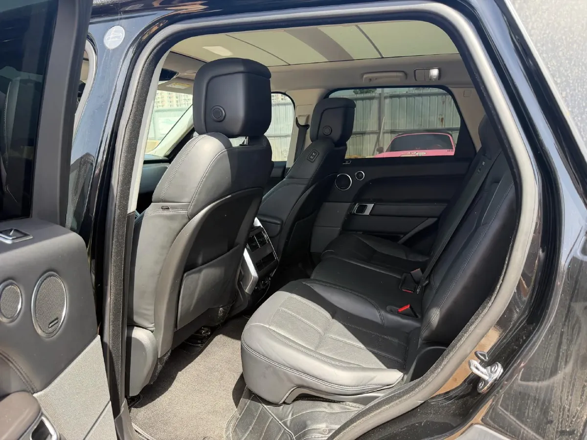2022 Land Rover Range Rover Sport 3.0T 360HP L6 8AT,autocango,china used car exporter,china ev exporter,chinese used car exporter,chinese used ev exporter