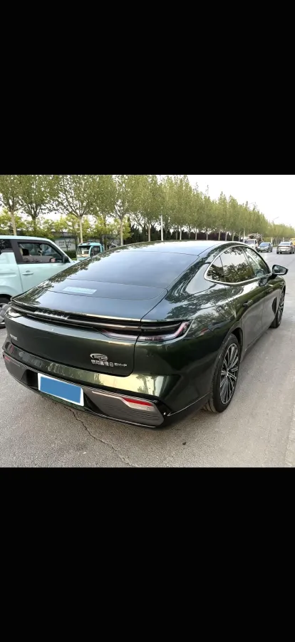 2025 Geely Galaxy Starshine 8 1.5T 163HP L4 3DHT PHEV 27.69KWH,autocango,china used car exporter,china ev exporter,chinese used car exporter,chinese used ev exporter