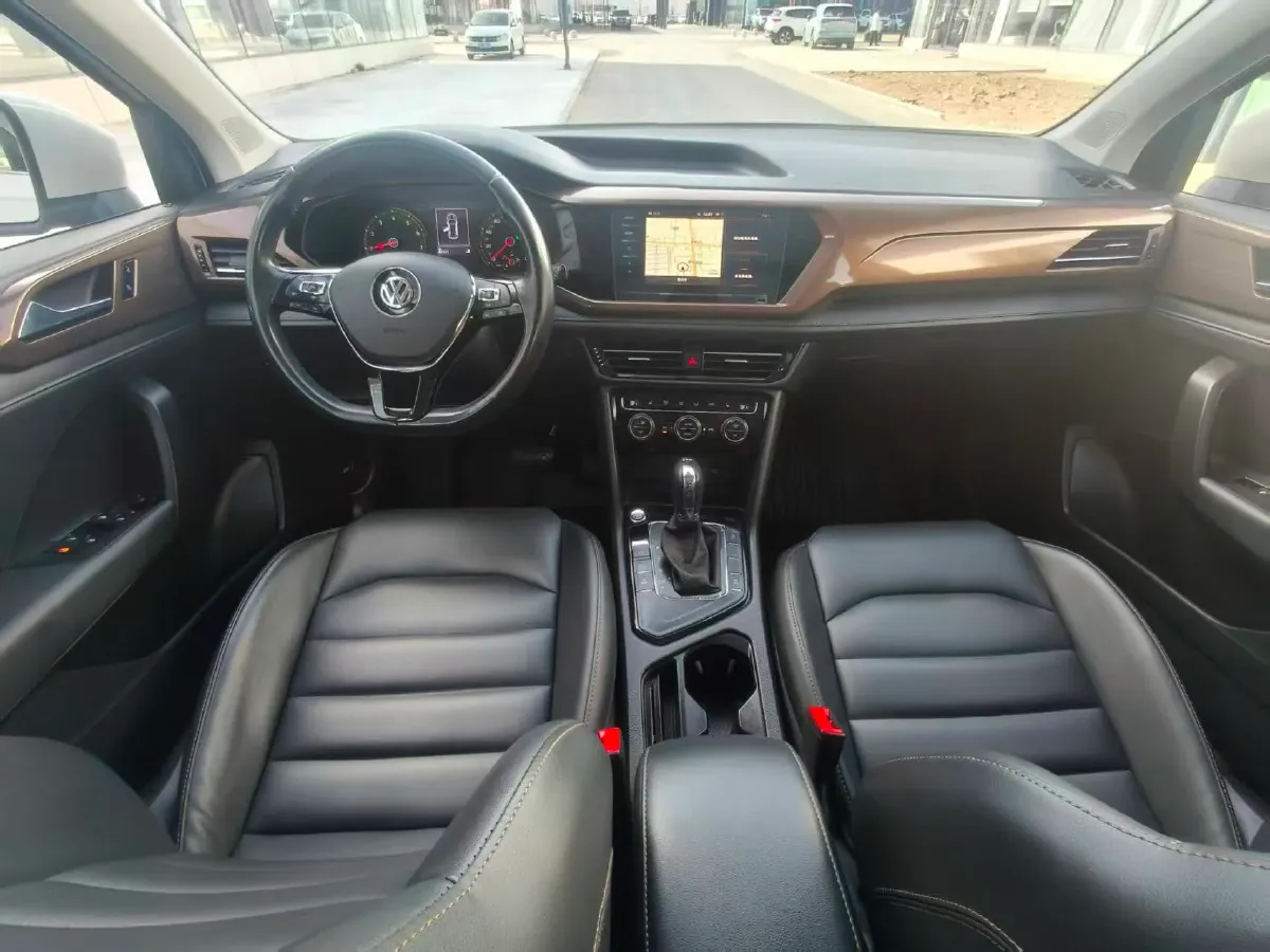 2021 Volkswagen Tharu 1.4T 150HP L4 7DCT,autocango,china used car exporter,china ev exporter,chinese used car exporter,chinese used ev exporter