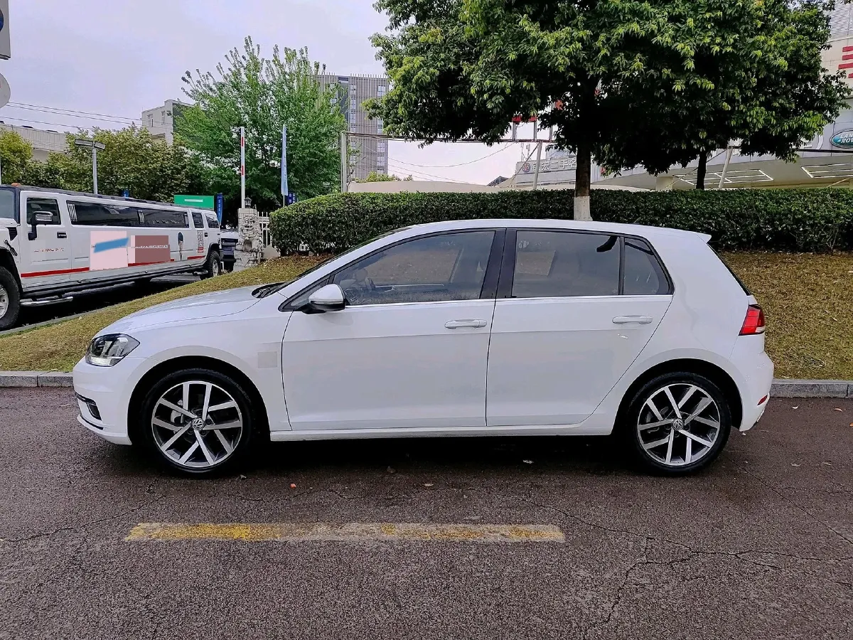 2020 Volkswagen Golf 1.4T 150HP L4 7DCT,autocango,china used car exporter,china ev exporter,chinese used car exporter,chinese used ev exporter