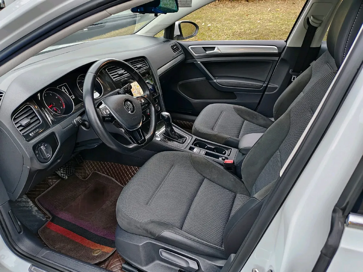 2020 Volkswagen Golf 1.4T 150HP L4 7DCT,autocango,china used car exporter,china ev exporter,chinese used car exporter,chinese used ev exporter