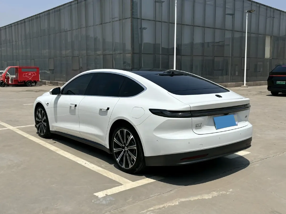 2024 NIO ET7 BEV 75KWH,autocango,china used car exporter,china ev exporter,chinese used car exporter,chinese used ev exporter