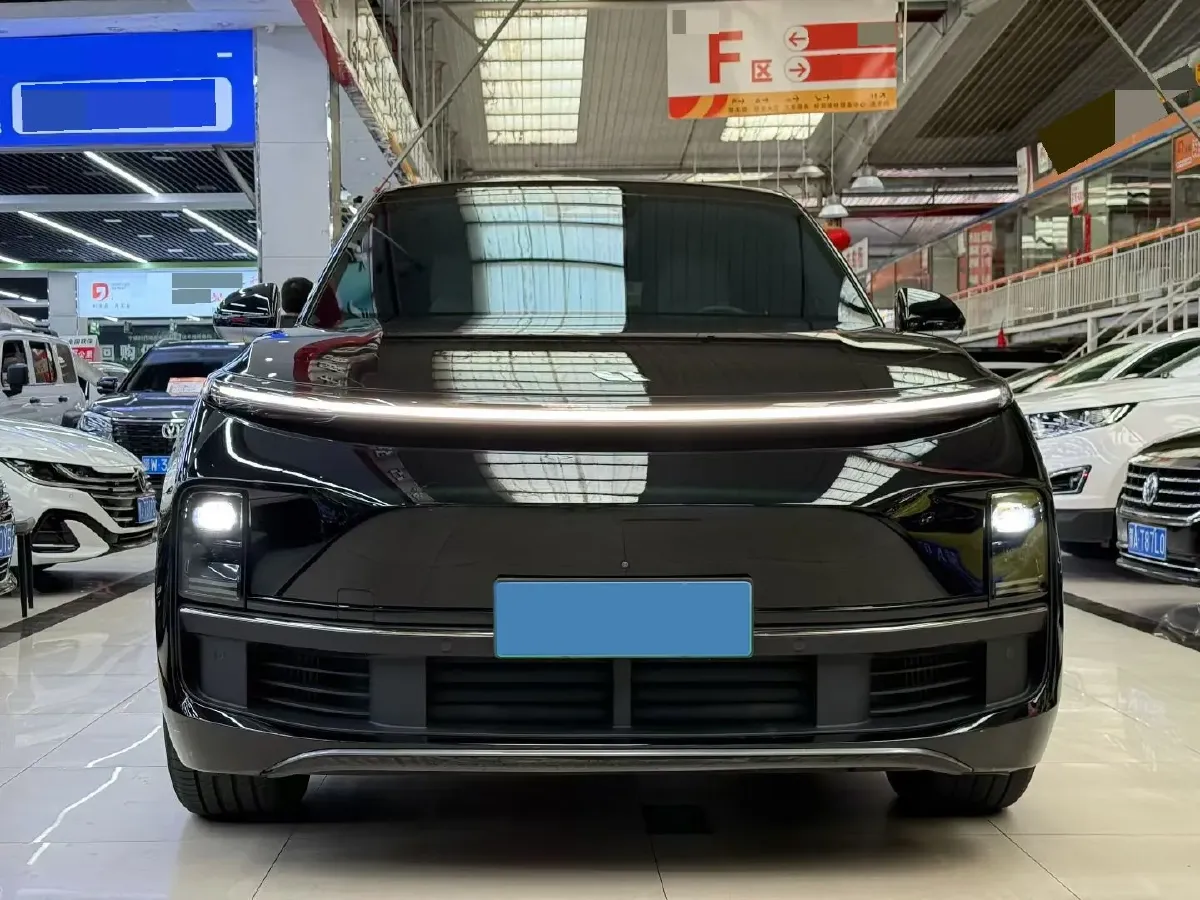 2023 Li L7 Range Extended 154HP REEV 40.9KWH,autocango,china used car exporter,china ev exporter,chinese used car exporter,chinese used ev exporter