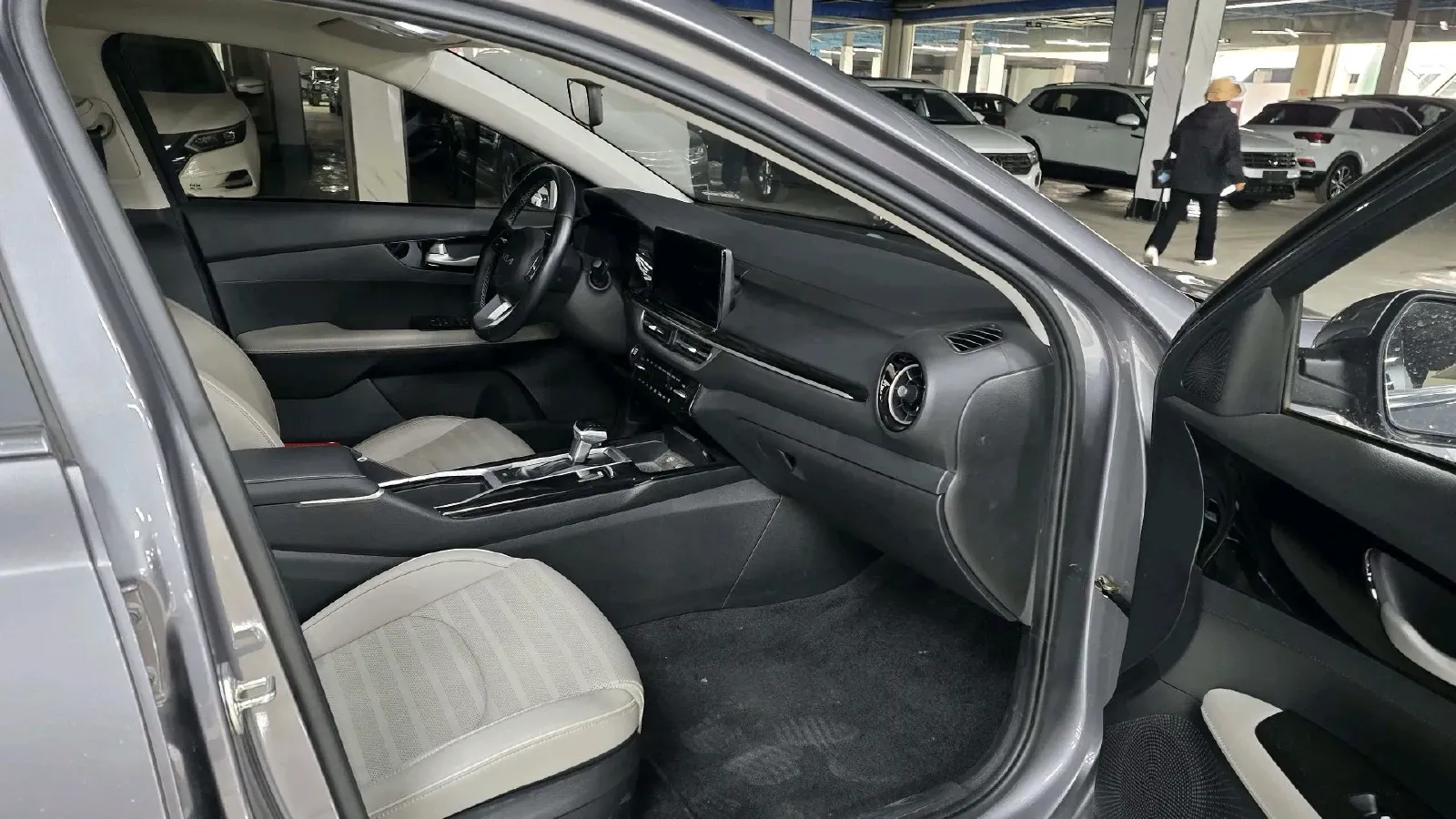 2023 Kia K3 1.5L 115HP L4 CVT,autocango,china used car exporter,china ev exporter,chinese used car exporter,chinese used ev exporter