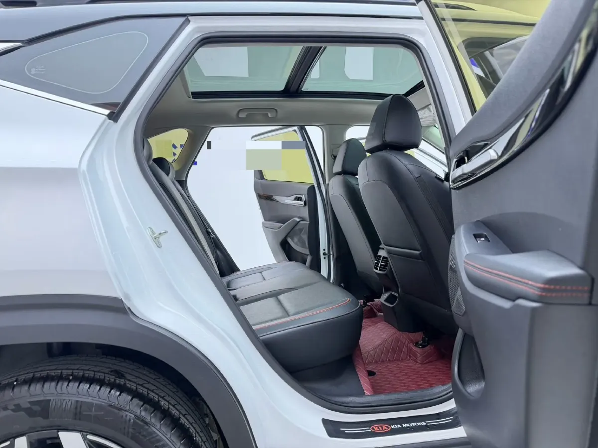 2023 Kia Seltos 1.5L 115HP L4 CVT,autocango,china used car exporter,china ev exporter,chinese used car exporter,chinese used ev exporter