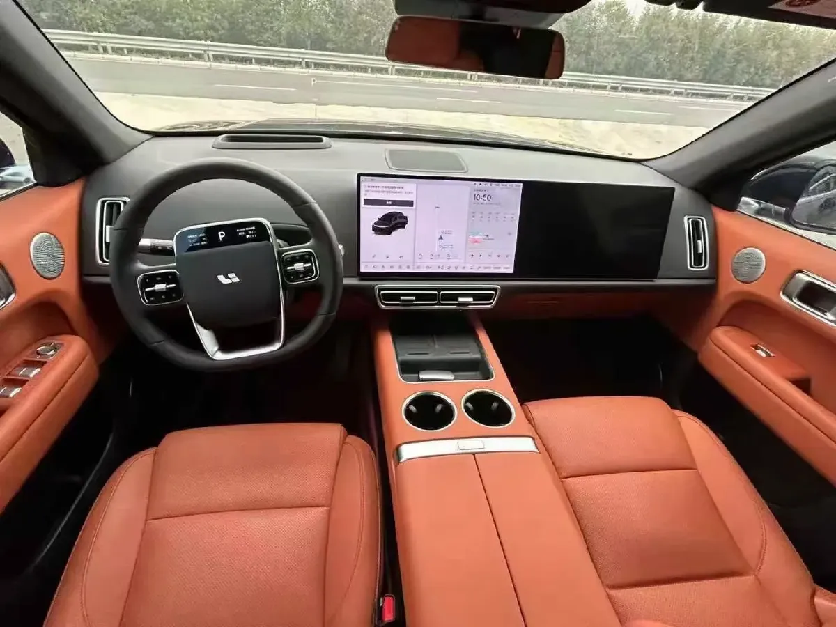 2025 Li L6 Range Extended 154HP L4 REEV,autocango,china used car exporter,china ev exporter,chinese used car exporter,chinese used ev exporter