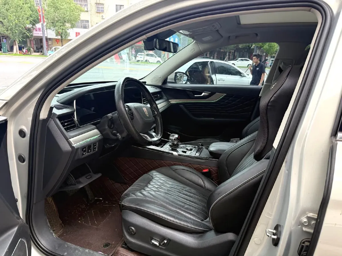 2019 HongQi HS5 2.0T 224HP L4 6AT,autocango,china used car exporter,china ev exporter,chinese used car exporter,chinese used ev exporter