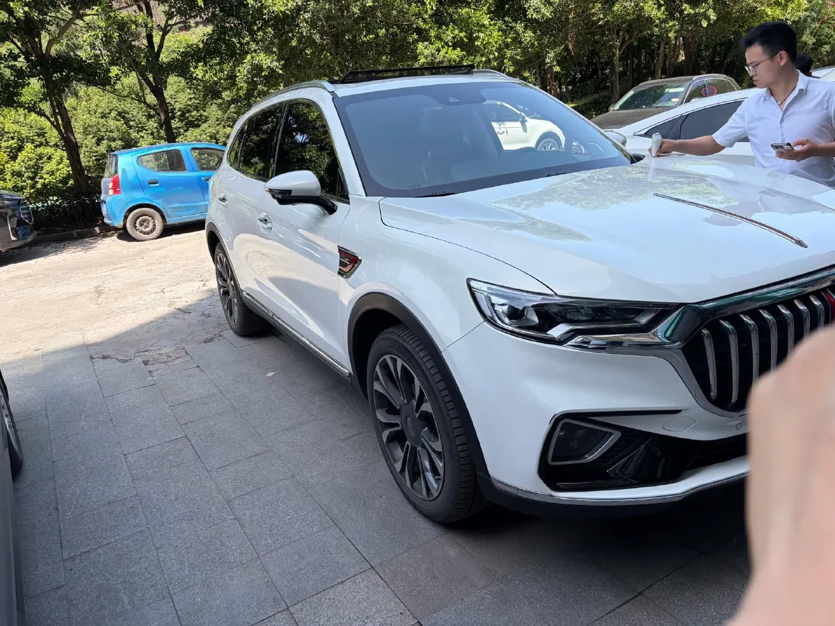 2019 HongQi HS5 2.0T 224HP L4 6AT,autocango,china used car exporter,china ev exporter,chinese used car exporter,chinese used ev exporter