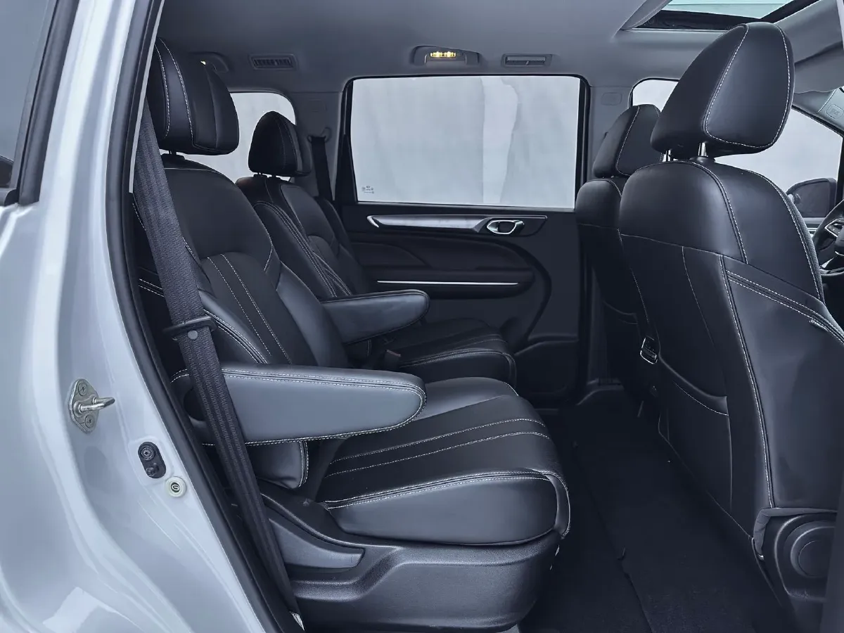 2021 GAC Trumpchi M6 1.5T 169HP L4 6AT,autocango,china used car exporter,china ev exporter,chinese used car exporter,chinese used ev exporter