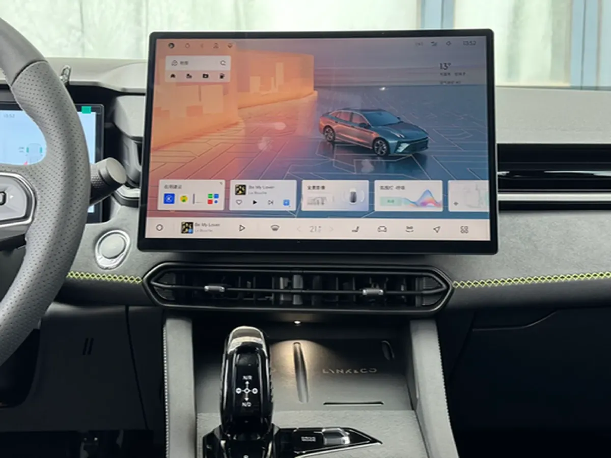 2025 LYNK&CO 03 1.5T 181HP L4 7DCT,autocango,china used car exporter,china ev exporter,chinese used car exporter,chinese used ev exporter