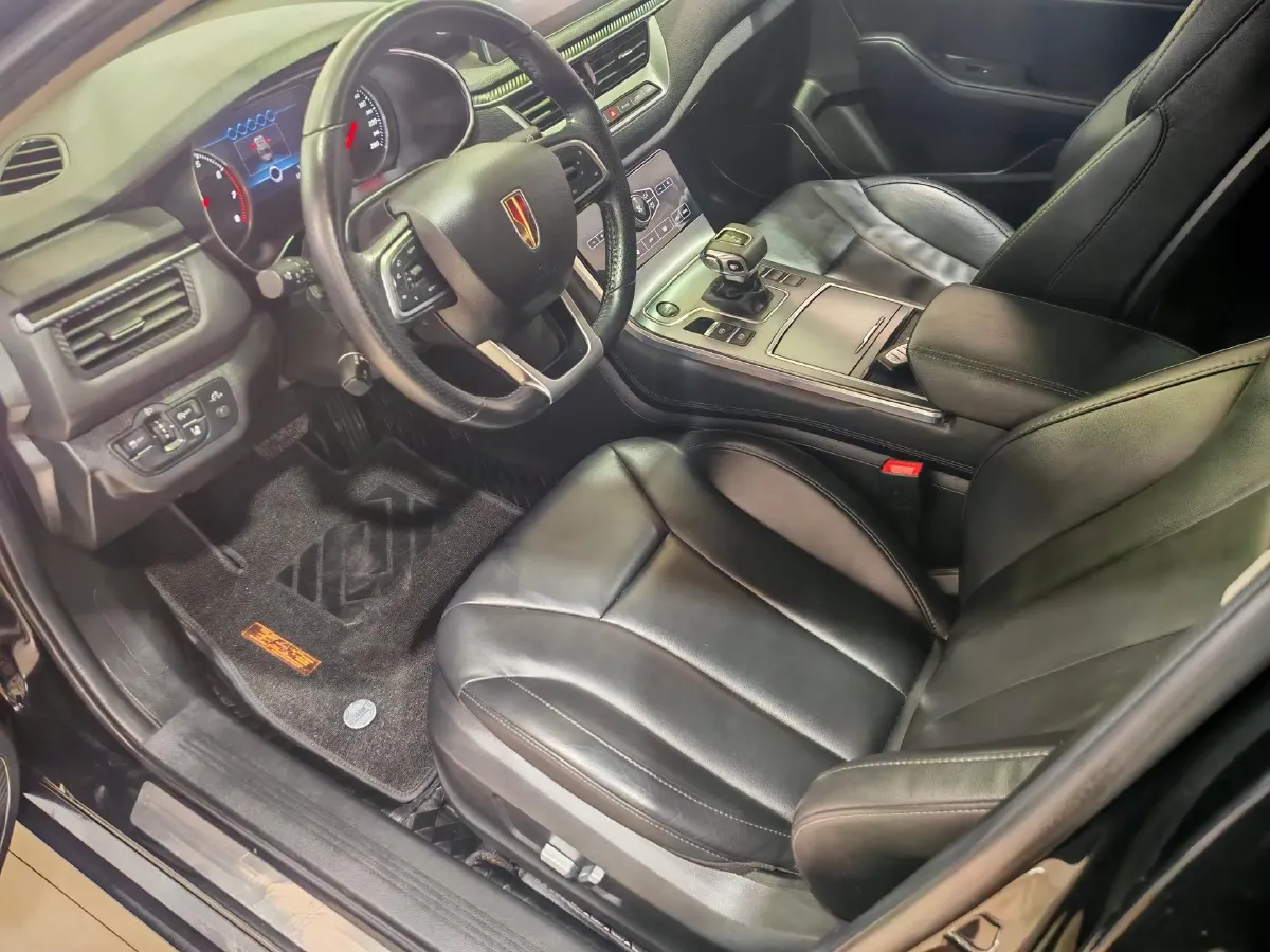 2020 HongQi H5 1.8T 197HP L4 6AT,autocango,china used car exporter,china ev exporter,chinese used car exporter,chinese used ev exporter