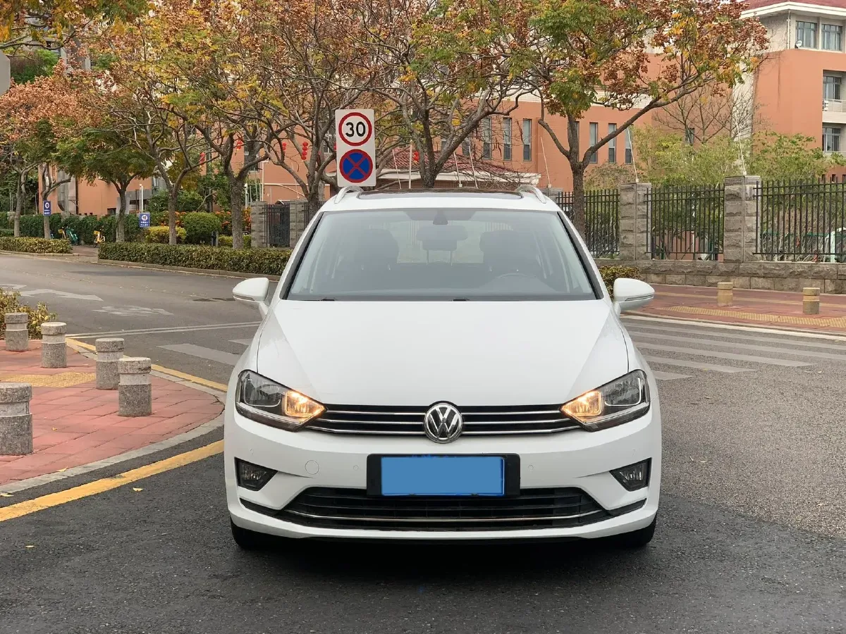 2018 Volkswagen Golf Sportsvan 1.4T 131HP L4 7DCT,autocango,china used car exporter,china ev exporter,chinese used car exporter,chinese used ev exporter
