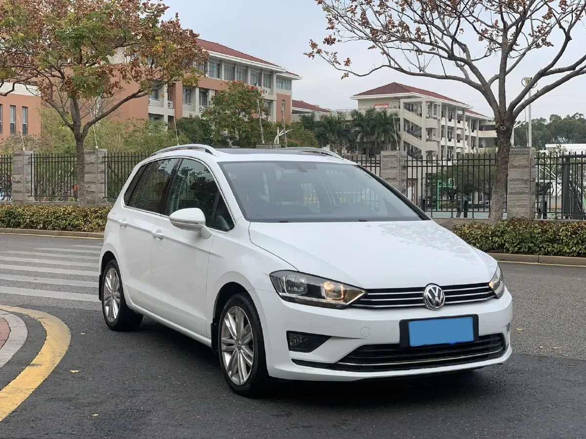 2018 Volkswagen Golf Sportsvan 1.4T 131HP L4 7DCT,autocango,china used car exporter,china ev exporter,chinese used car exporter,chinese used ev exporter