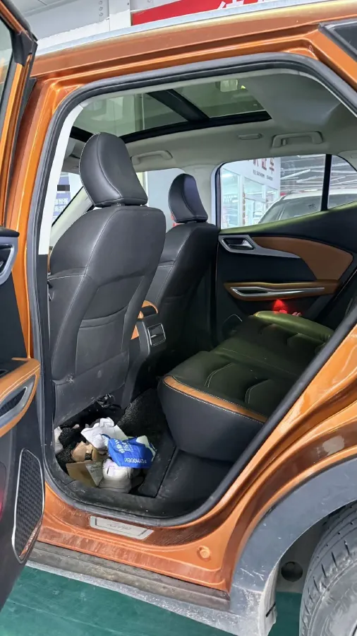 2017 Zotye T300 1.5T 144HP L4 CVT,autocango,china used car exporter,china ev exporter,chinese used car exporter,chinese used ev exporter