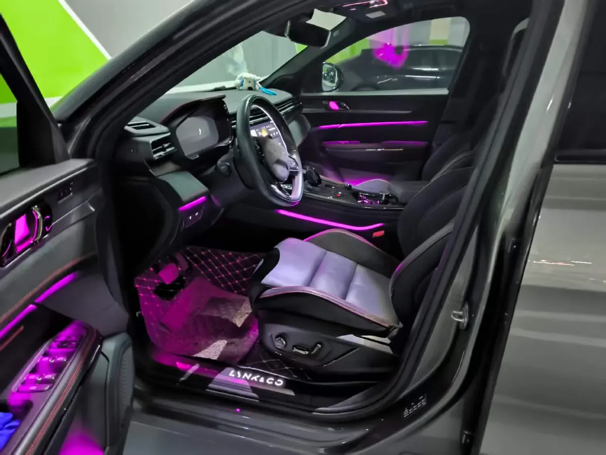 2020 LYNK&CO 05 2.0T 254HP L4 8AT,autocango,china used car exporter,china ev exporter,chinese used car exporter,chinese used ev exporter