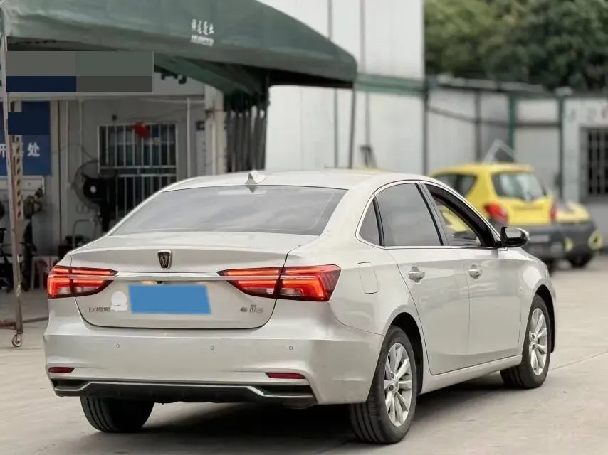 2017 Roewe i6 1.0T 125HP L3 2AT PHEV,autocango,china used car exporter,china ev exporter,chinese used car exporter,chinese used ev exporter