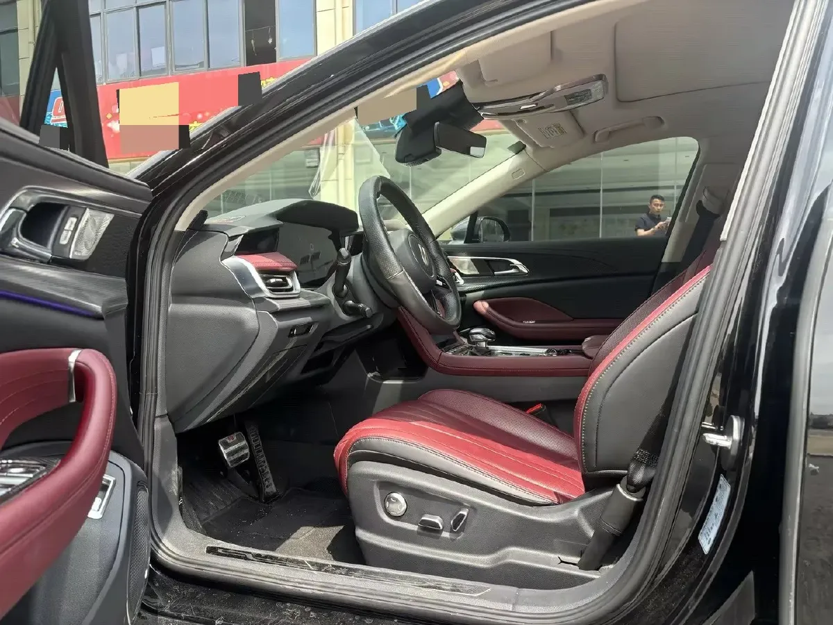 2023 HongQi H5 1.5T 169HP L4 E-CVT Hybrid,autocango,china used car exporter,china ev exporter,chinese used car exporter,chinese used ev exporter