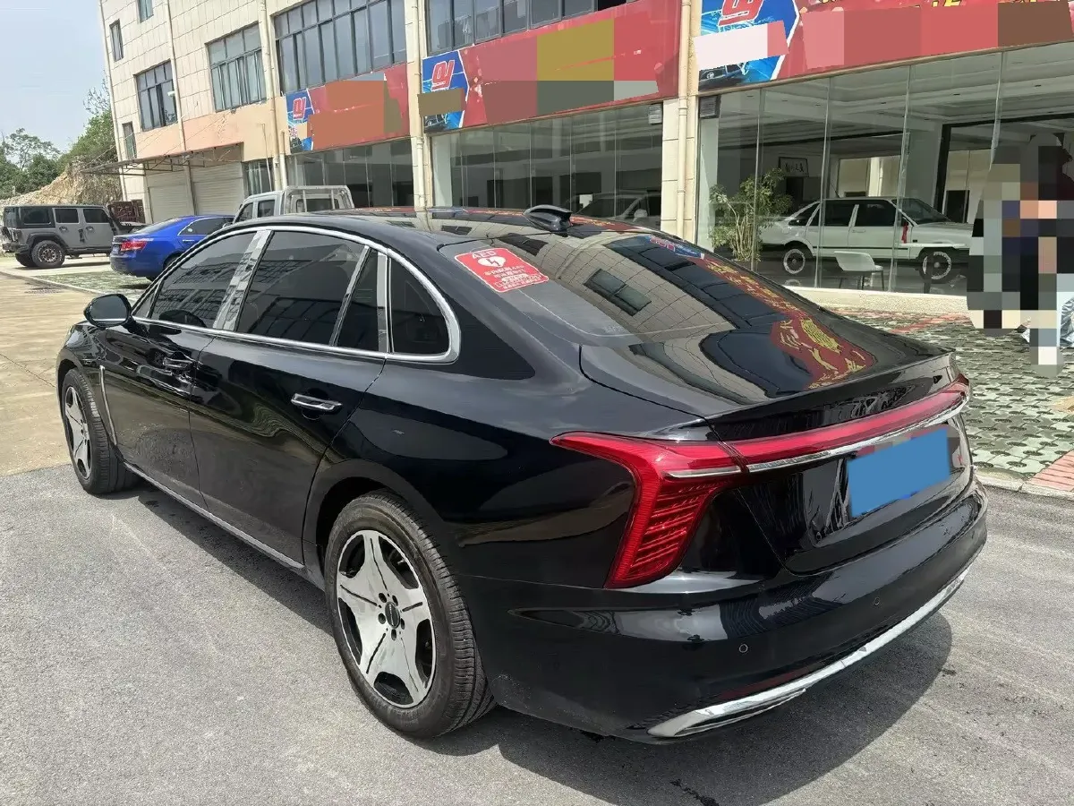2023 HongQi H5 1.5T 169HP L4 E-CVT Hybrid,autocango,china used car exporter,china ev exporter,chinese used car exporter,chinese used ev exporter
