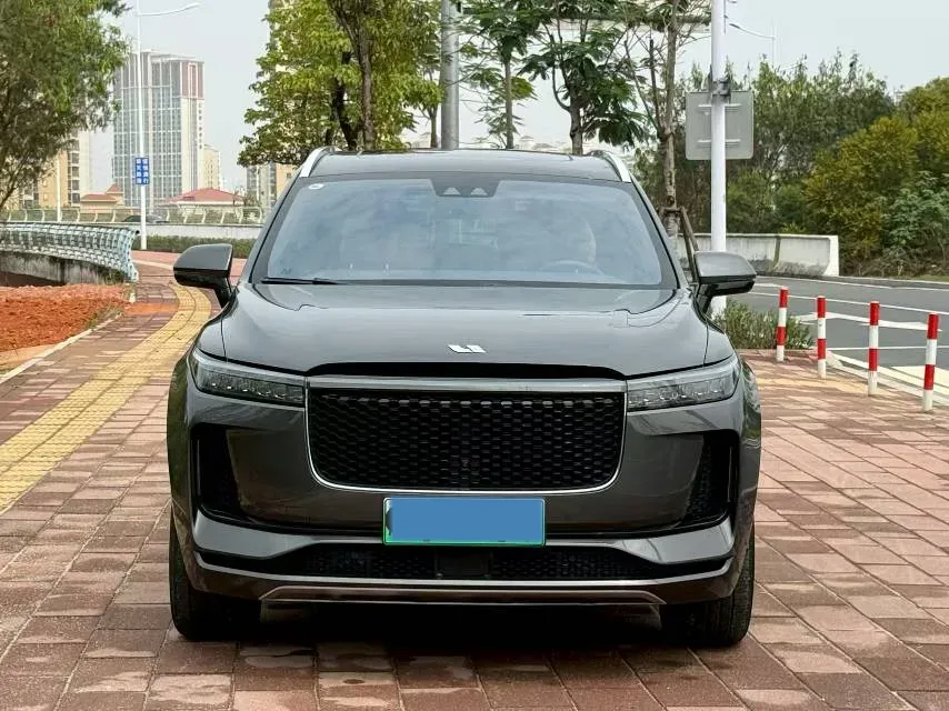 2020 Li ONE Range Extended 131HP REEV 40.5KWH,autocango,china used car exporter,china ev exporter,chinese used car exporter,chinese used ev exporter