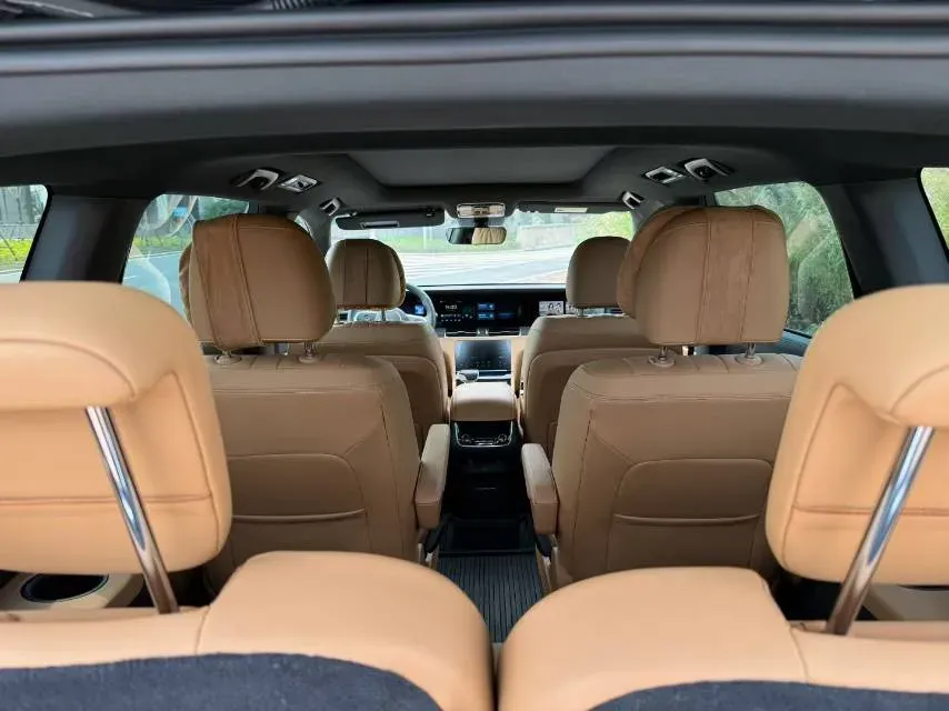 2020 Li ONE Range Extended 131HP REEV 40.5KWH,autocango,china used car exporter,china ev exporter,chinese used car exporter,chinese used ev exporter