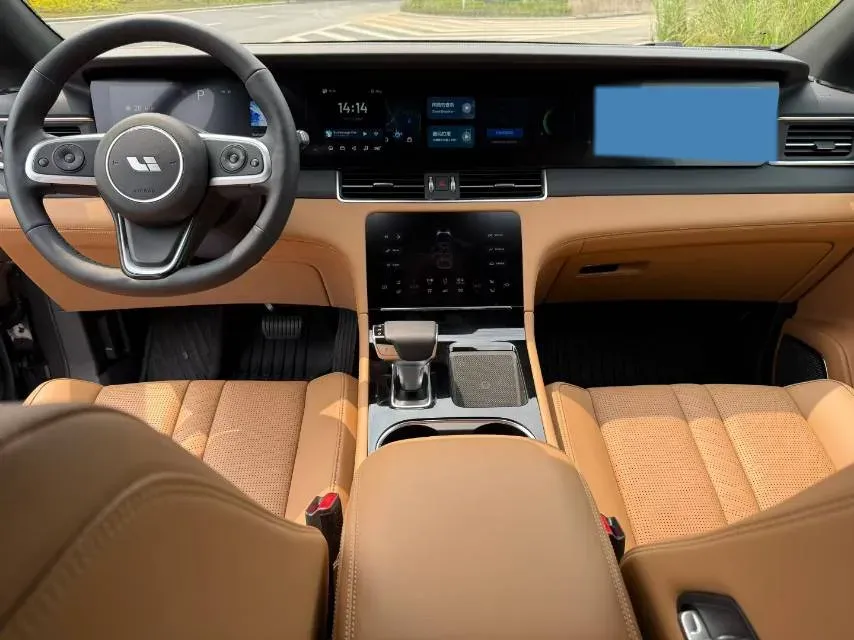 2020 Li ONE Range Extended 131HP REEV 40.5KWH,autocango,china used car exporter,china ev exporter,chinese used car exporter,chinese used ev exporter