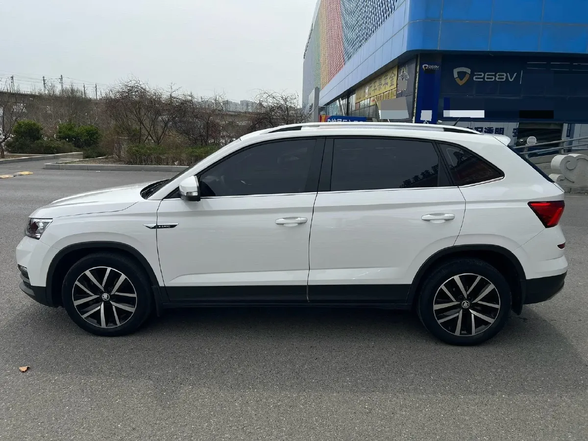 2022 Skoda Kamiq 1.5L 112HP L4 6AT,autocango,china used car exporter,china ev exporter,chinese used car exporter,chinese used ev exporter