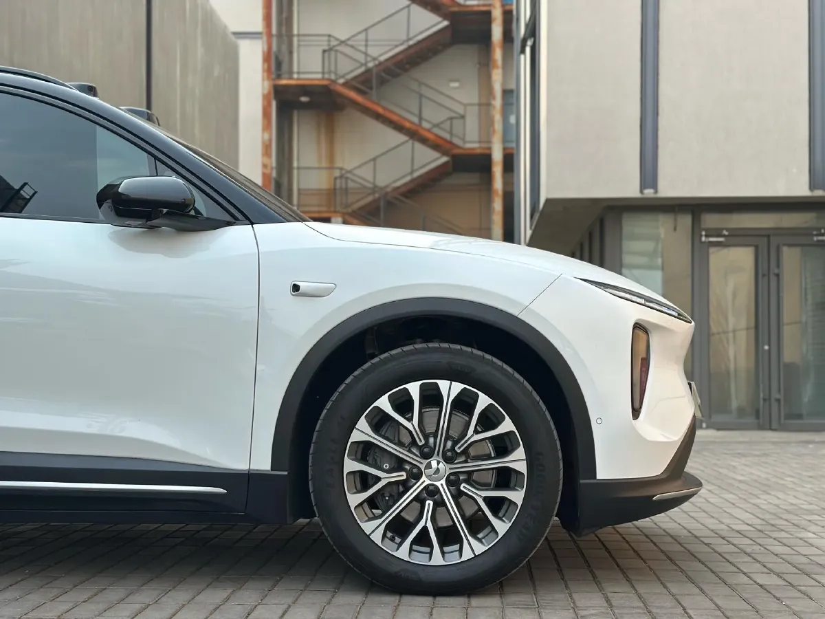 2024 NIO ES6 BEV 75KWH,autocango,china used car exporter,china ev exporter,chinese used car exporter,chinese used ev exporter
