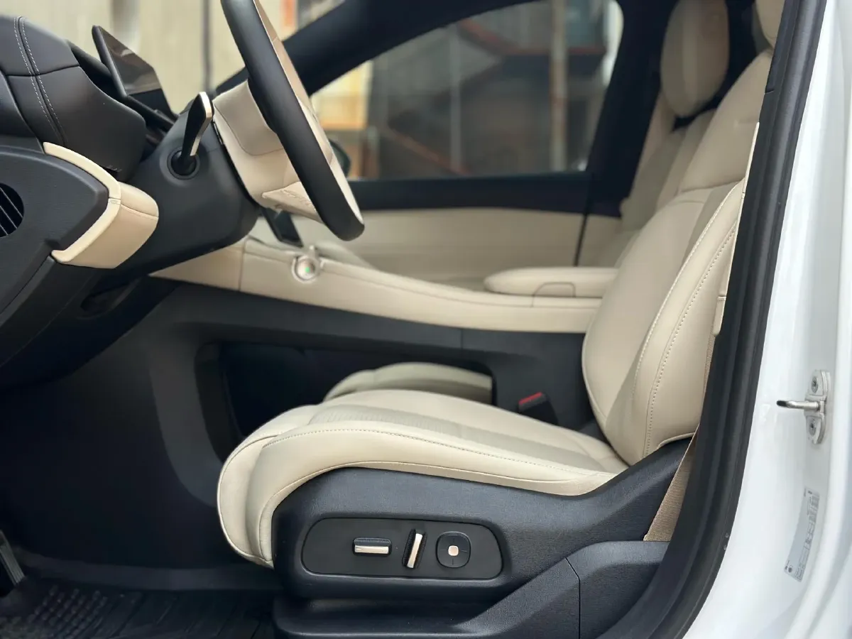 2024 NIO ES6 BEV 75KWH,autocango,china used car exporter,china ev exporter,chinese used car exporter,chinese used ev exporter