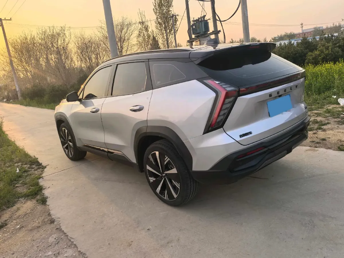 2023 Geely StarRay 1.5T 181HP L4 7DCT,autocango,china used car exporter,china ev exporter,chinese used car exporter,chinese used ev exporter