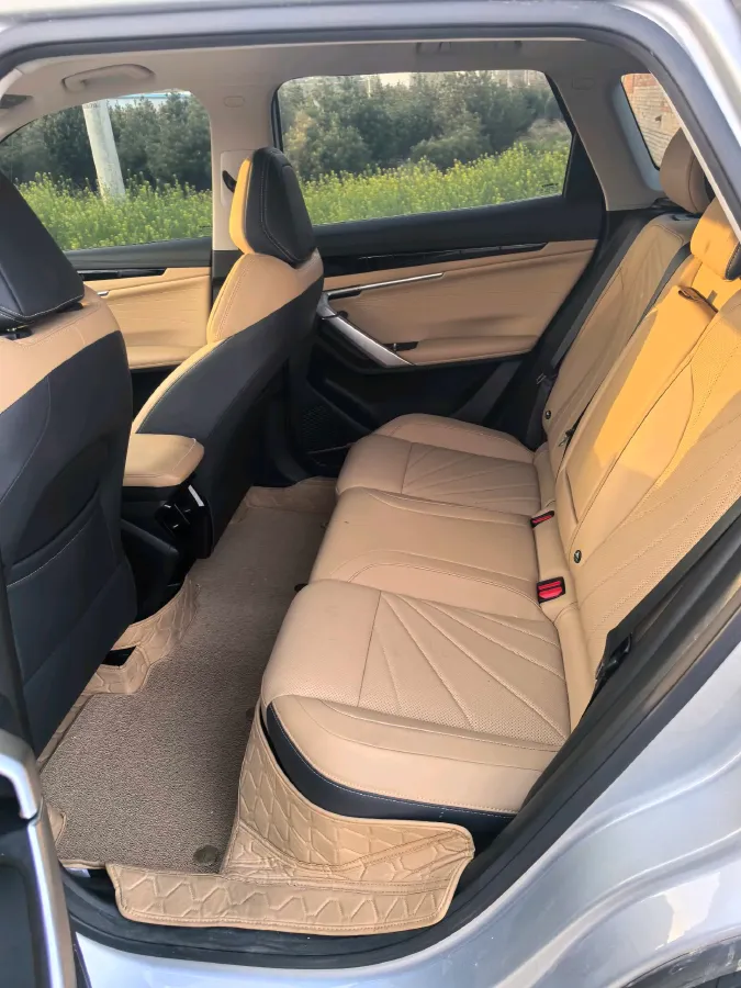 2023 Geely StarRay 1.5T 181HP L4 7DCT,autocango,china used car exporter,china ev exporter,chinese used car exporter,chinese used ev exporter