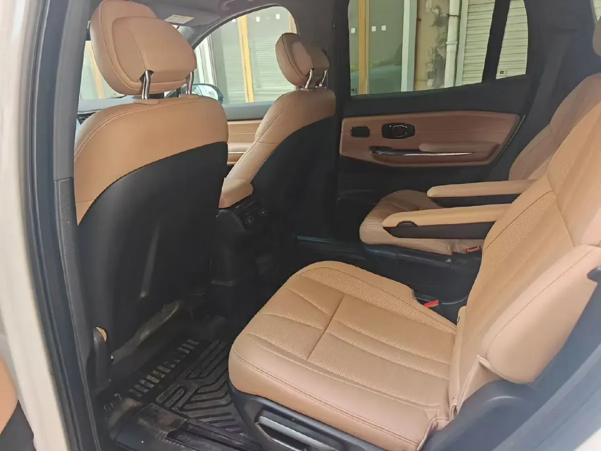 2022 NIO ES8 BEV 100KWH,autocango,china used car exporter,china ev exporter,chinese used car exporter,chinese used ev exporter