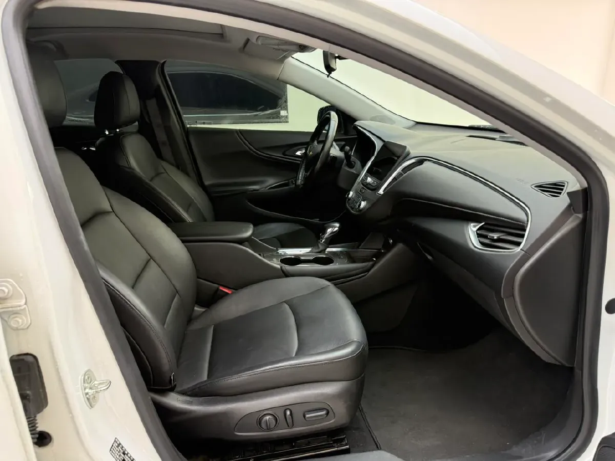 2021 Chevrolet Malibu XL 1.5T 169HP L4 9AT,autocango,china used car exporter,china ev exporter,chinese used car exporter,chinese used ev exporter