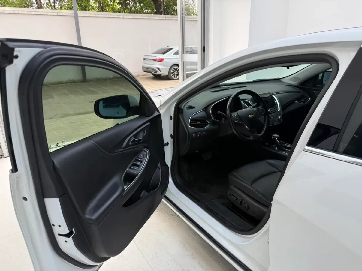 2021 Chevrolet Malibu XL 1.5T 169HP L4 9AT,autocango,china used car exporter,china ev exporter,chinese used car exporter,chinese used ev exporter