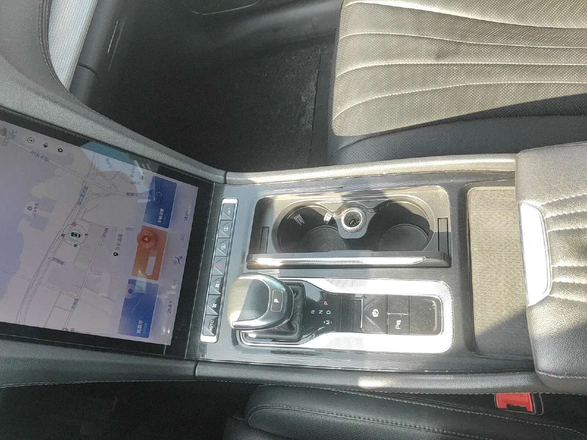 2023 HongQi H5 1.5T 169HP L4 7DCT,autocango,china used car exporter,china ev exporter,chinese used car exporter,chinese used ev exporter