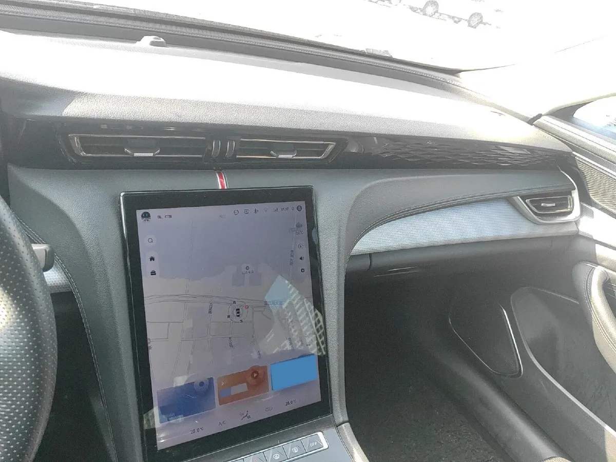 2023 HongQi H5 1.5T 169HP L4 7DCT,autocango,china used car exporter,china ev exporter,chinese used car exporter,chinese used ev exporter