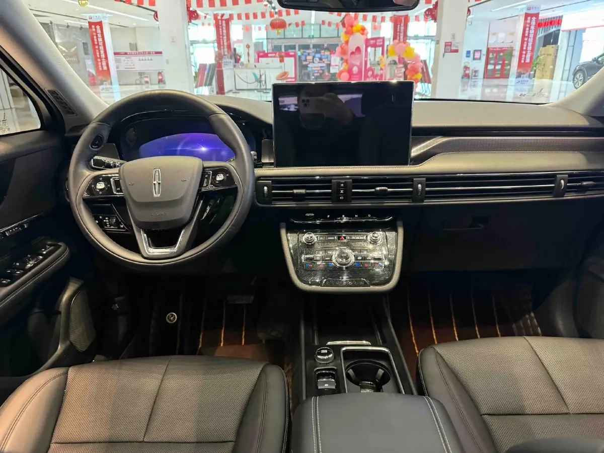 2022 Lincoln Corsair 2.0T 245HP L4 8AT,autocango,china used car exporter,china ev exporter,chinese used car exporter,chinese used ev exporter