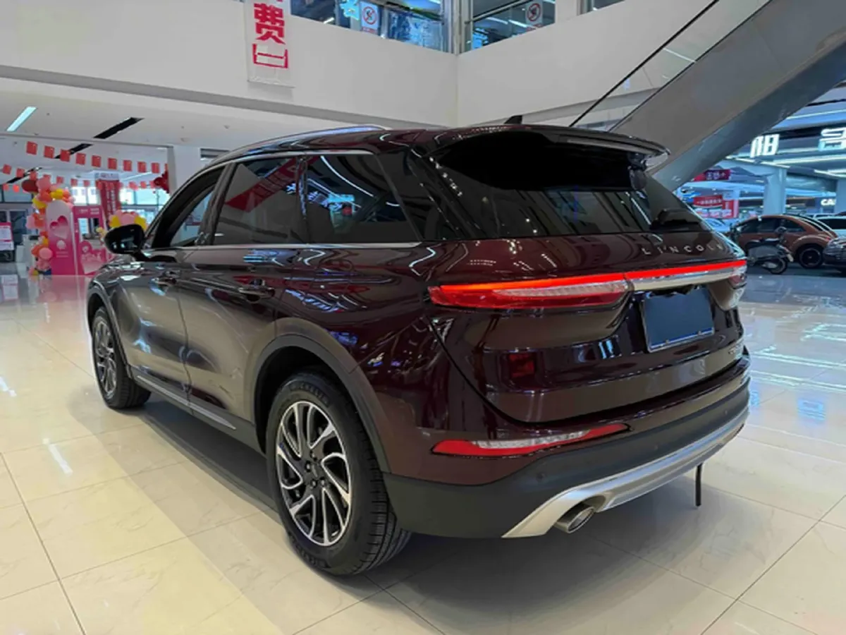 2022 Lincoln Corsair 2.0T 245HP L4 8AT,autocango,china used car exporter,china ev exporter,chinese used car exporter,chinese used ev exporter