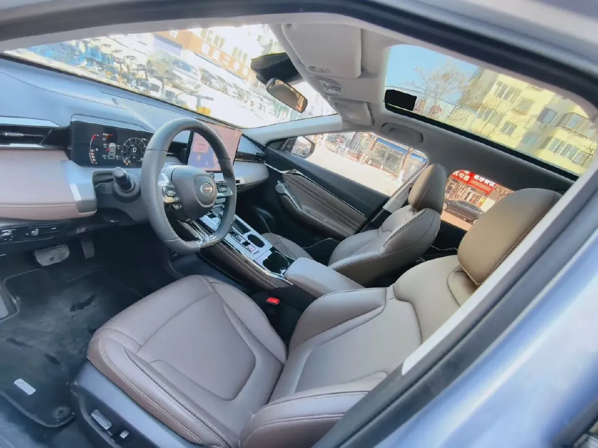 2024 GAC Trumpchi GS4 1.5T 177HP L4 7DCT,autocango,china used car exporter,china ev exporter,chinese used car exporter,chinese used ev exporter